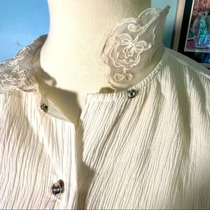 Lady Tucker vintage blouse